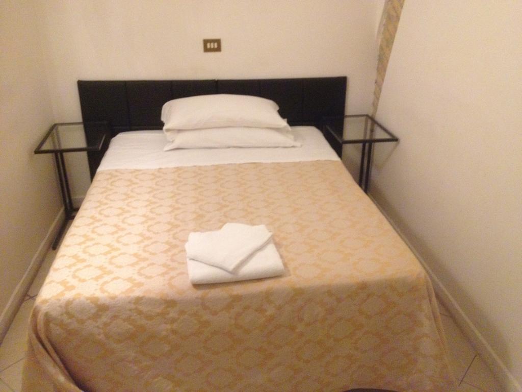 มาร์ตา เกสท์เฮาส์ Hotel โรม ภายนอก รูปภาพ